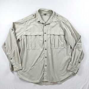 Solumbra Button Up Shirt Mens Medium Ivory Long Sleeve Roll Tab Fishing Outdoor